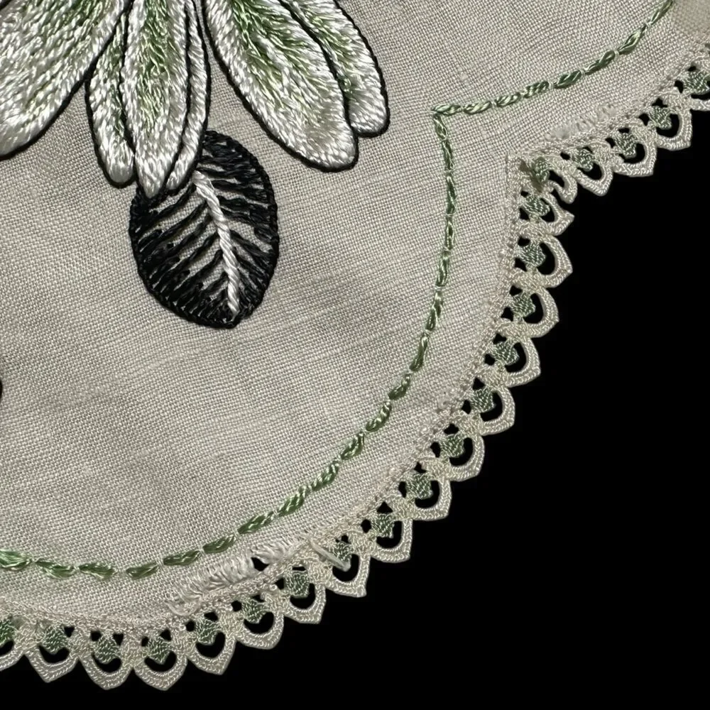 Vintage 50s/60s Round Creamy white Linen tablecloth with green floral embroidery